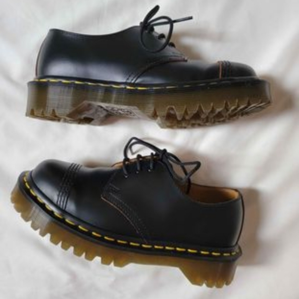 Dr Martens 1461 Bex Toe Cap Made in England